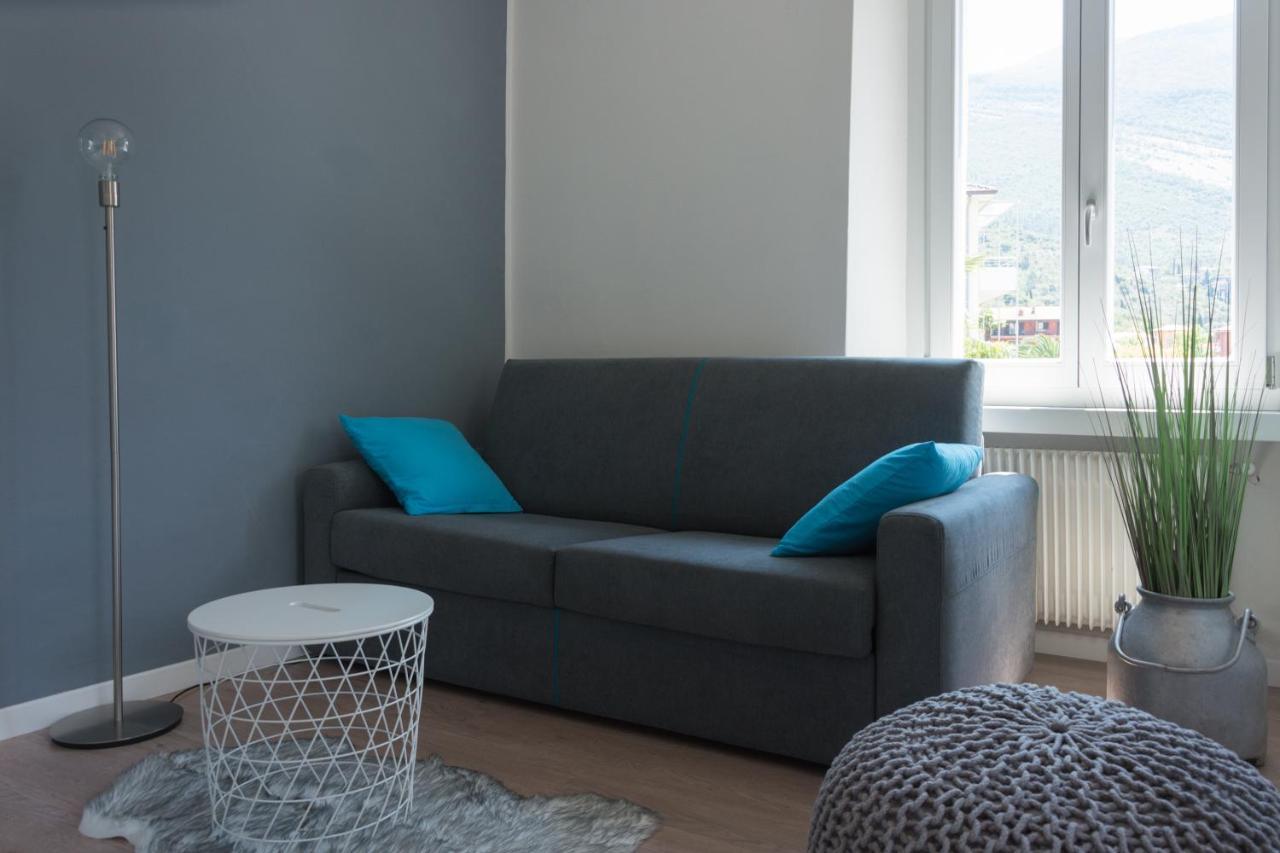 Nirvana Apartments Торболе Экстерьер фото