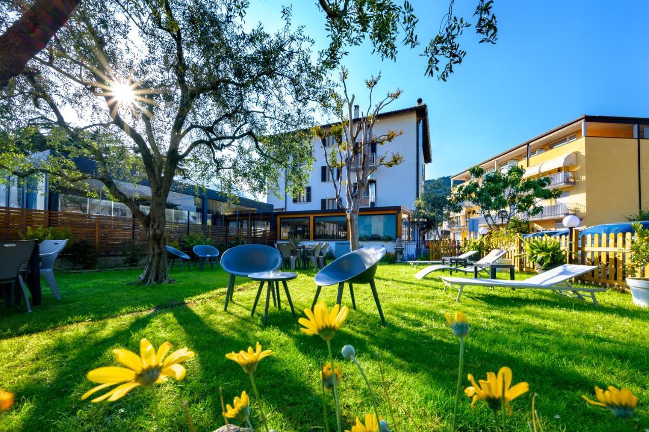 Nirvana Apartments Торболе Экстерьер фото