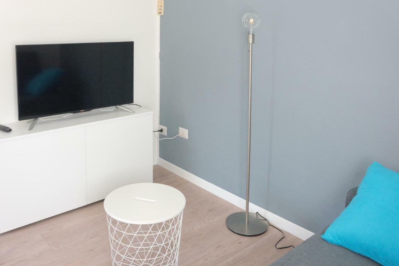 Nirvana Apartments Торболе Экстерьер фото